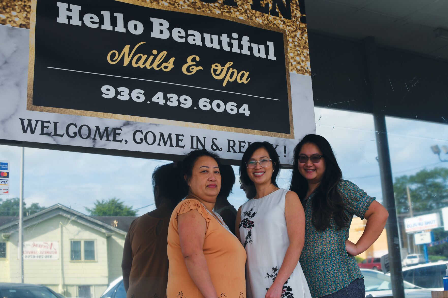 Hello Beautiful Nails & Spa provides a therapeutic escape